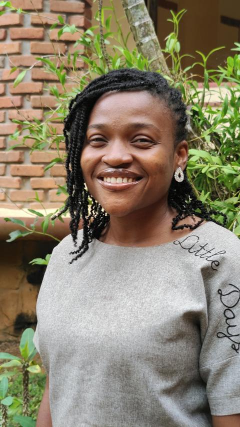 Esther Chinaza Oke, Nigeria